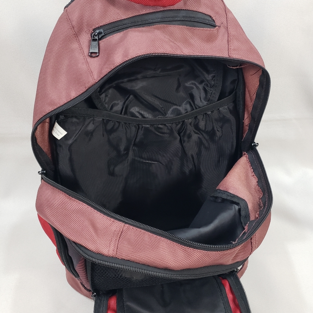 FŪL backpack - Picture 9 of 12